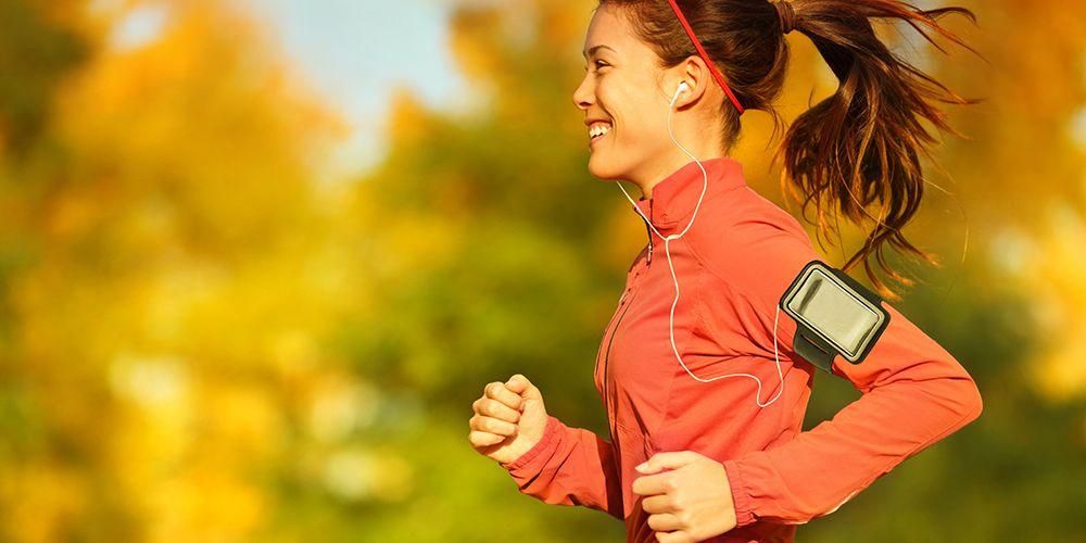 Seria dobrych korzyści dla zdrowia ciała podczas biegania