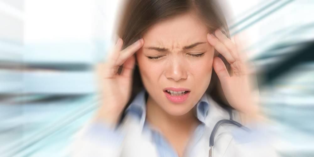 Ökat intrakraniellt tryck i huvudet, vilka orsaker och effekter?