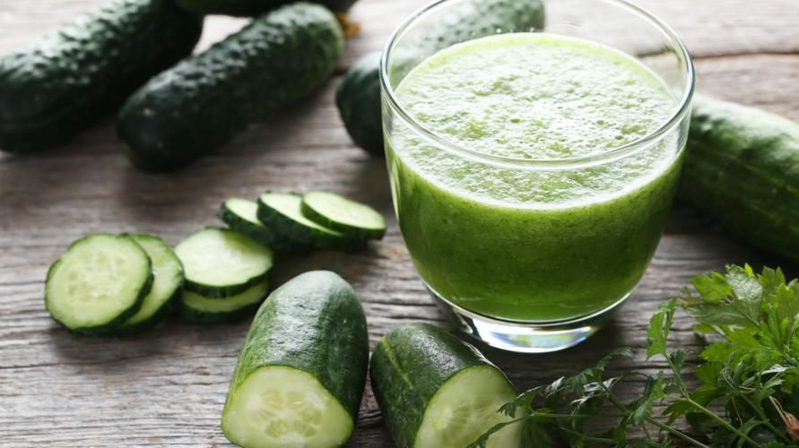 10 voordelen van komkommersap die je niet mag missen
