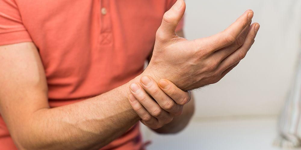 Травма руки, ці типи, лікування та способи запобігання