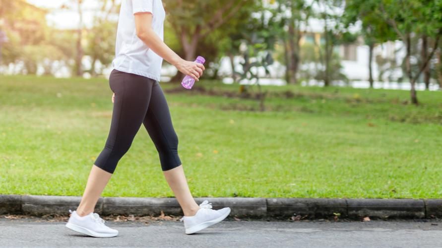 Kako pravilno hodati kako biste održali zdrave kosti i zglobove